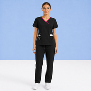 Ensemble Médical Femme – Col V & Pantalon Confort
