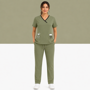 Ensemble Médical Femme – Col V & Pantalon Confort