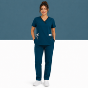 Ensemble Médical Femme – Col V & Pantalon Confort